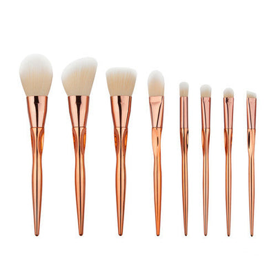 Foundation brush set with soft blending bristles

