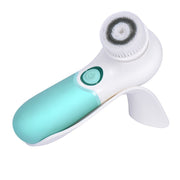 Facial cleanser removes impurities and unclogs pores

