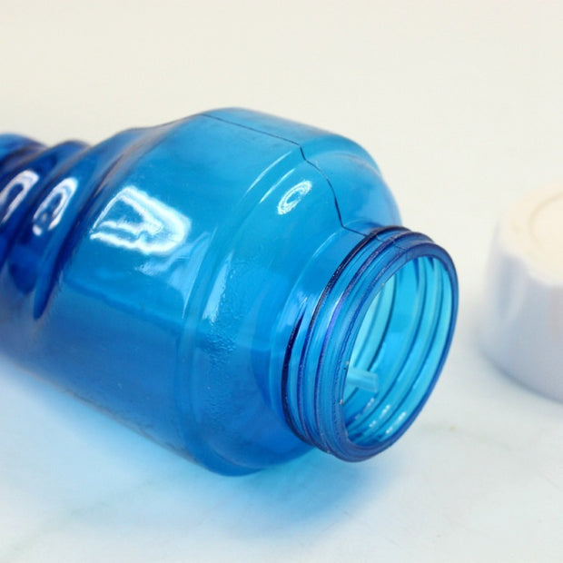 Easy-to-use hand-operated sprayer for skincare routine

