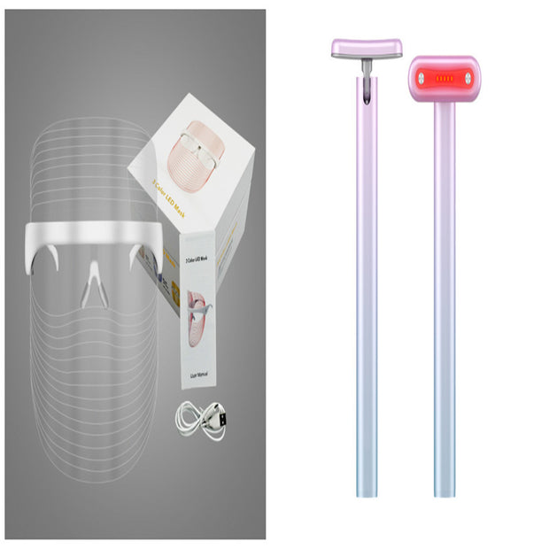 LED three-color mask for clear and glowing skin

